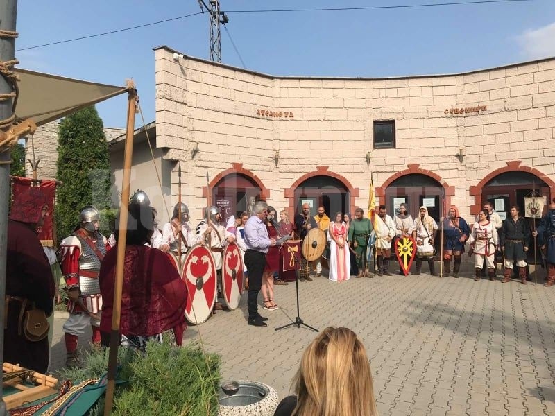 Стотици се потопиха в атмосферата на античността и средновековието по време на фестивала „Калето - Мездра 2020“ 